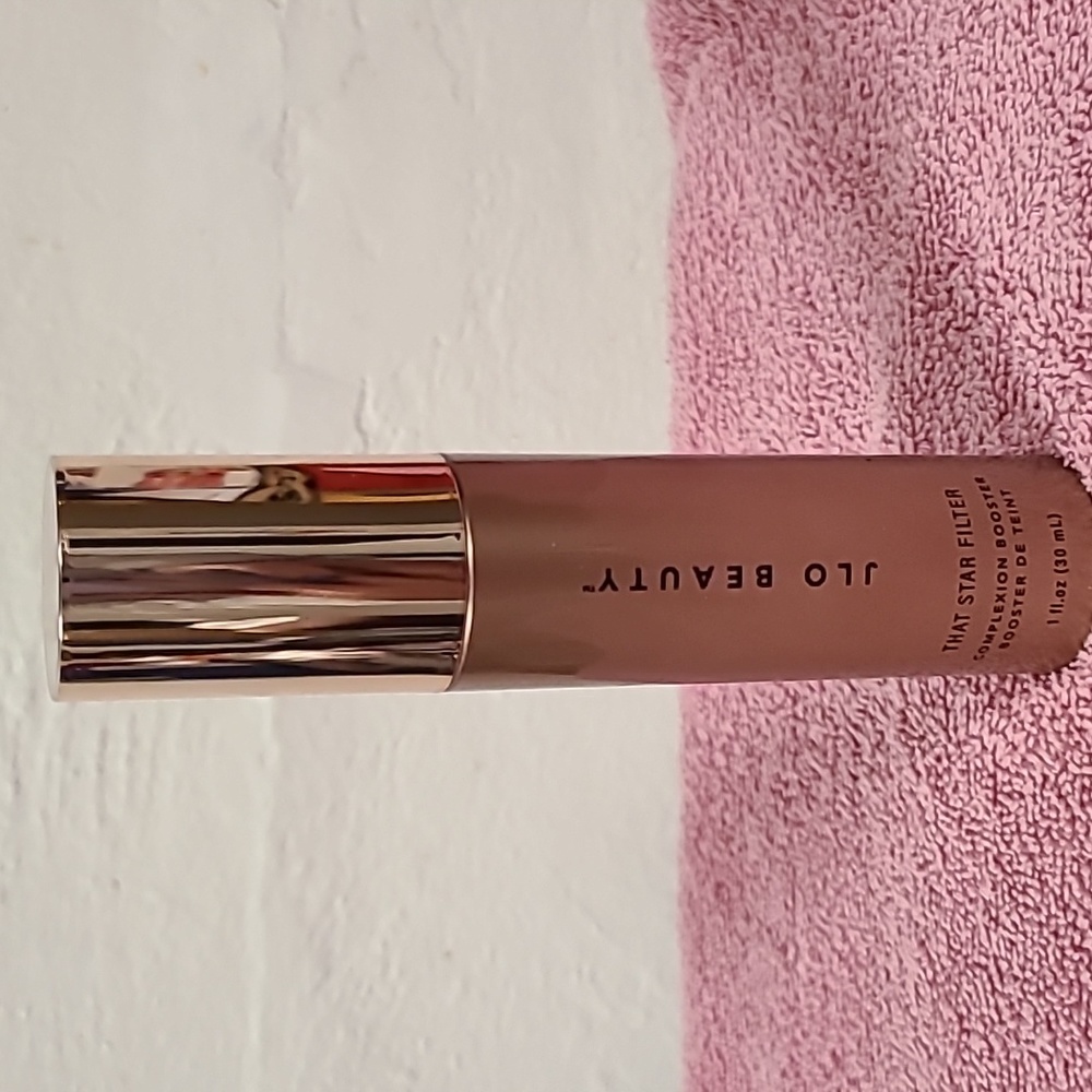 COPY - JLO Beauty That Star Filter Complexion Booster in Rose Gold 1 oz/30 ml - Picture 1 of 8